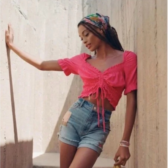 Anthropologie Pilcro Puff Sleeved Crop Top in Rose Red Pink Small - Picture 2 of 12